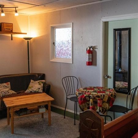 Meadow Suites In Wells Barkerville Exterior photo